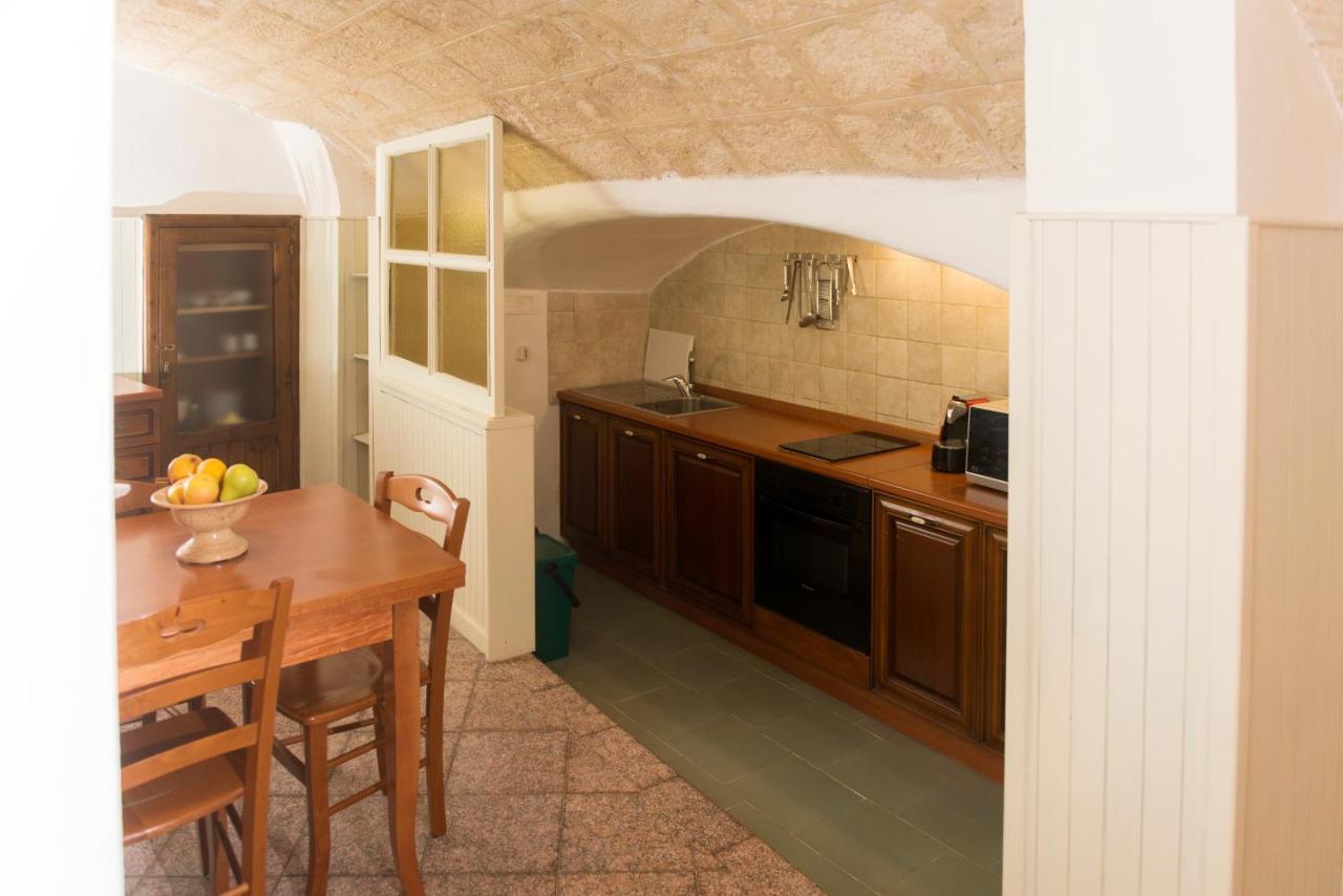 Appartamento La Casa Dell'Oste Monopoli Esterno foto